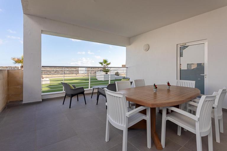 The Sea-Bank Villa Apartments Marsaskala Kültér fotó