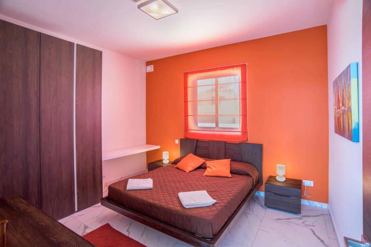 The Sea-Bank Villa Apartments Marsaskala Kültér fotó