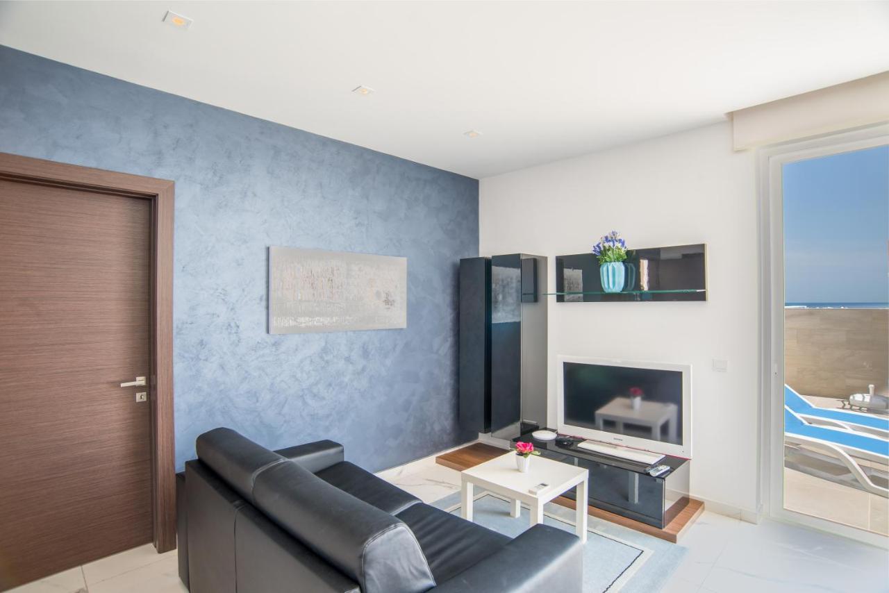 The Sea-Bank Villa Apartments Marsaskala Kültér fotó